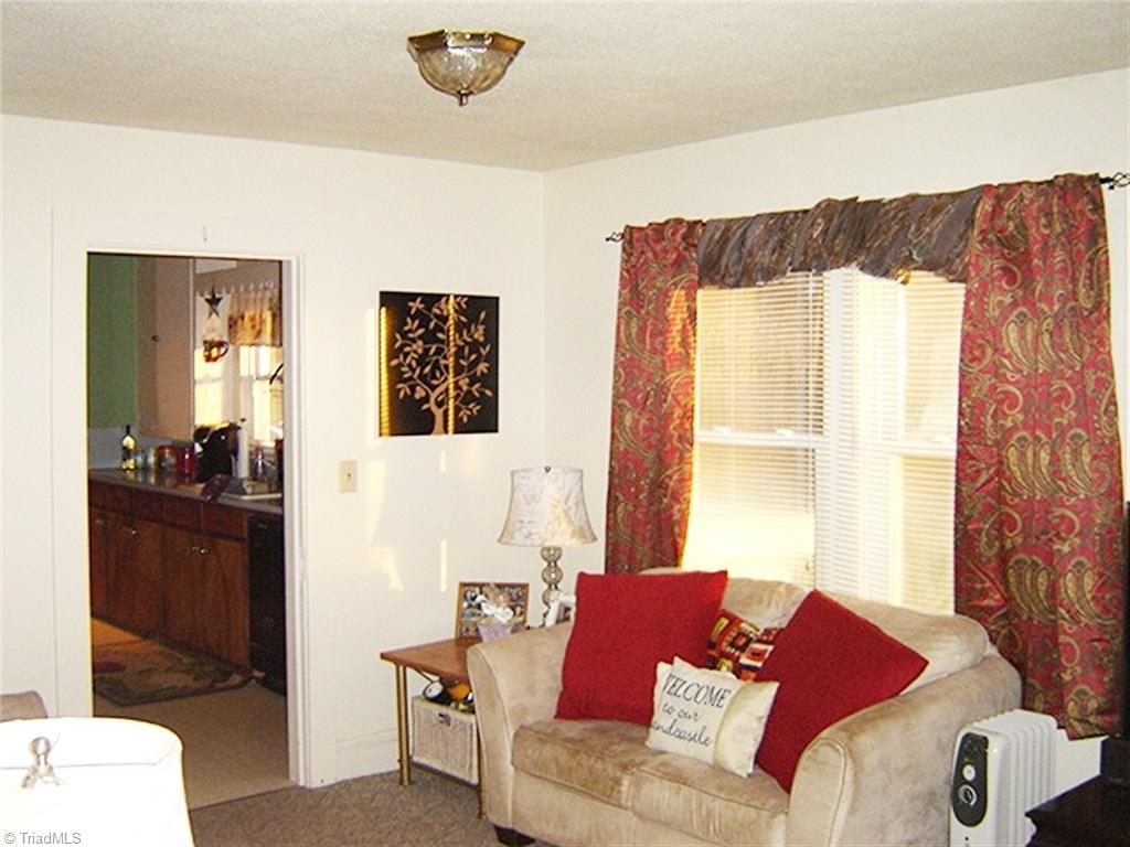 253 Bowers Road Lexington, NC 27292 - Photo 4 of 30 Gallery Image 4