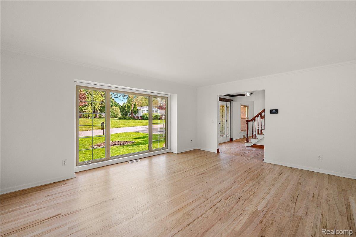 536 Rolling Rock Road Bloomfield Hills, MI 48304 - Photo 9 of 48 20-536 Rolling Rock Dr-37.jpg
