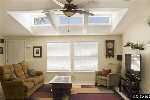 7611 Diamond Pointe Way Reno, NV 89506 - Photo 3 of 9 Photo 3