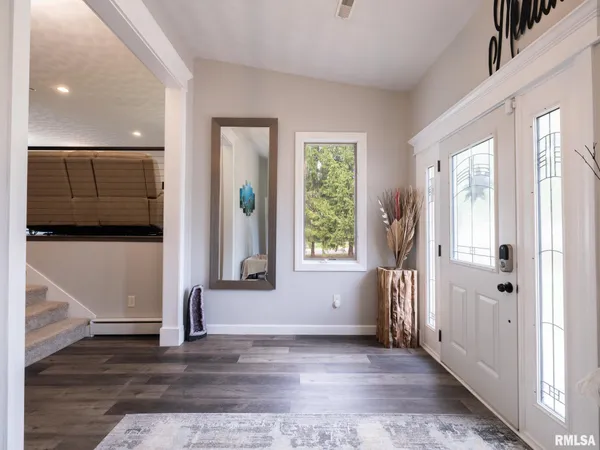 $330,000 | 235 Surrey Lane, East Peoria, IL 61611