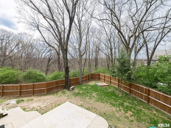 $330,000 | 235 Surrey Lane, East Peoria, IL 61611