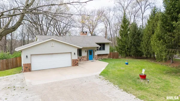 $330,000 | 235 Surrey Lane, East Peoria, IL 61611