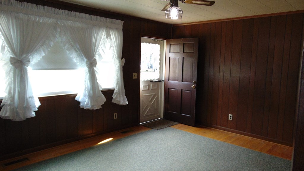 1089 Black Walnut Road Clover, VA 24534 - Photo 3 of 15 Gallery Image 3