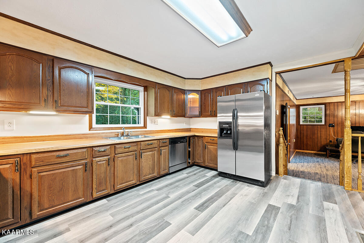 4618 Springbrook Road Knoxville, TN 37921 - Photo 8 of 25 DSC_9330