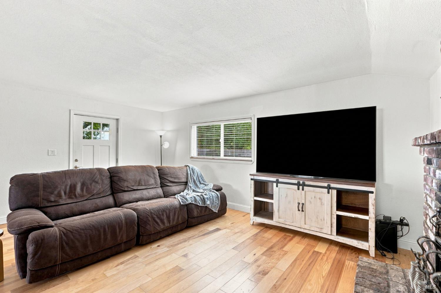 4100 Vine Hill Road Sebastopol, CA 95472 - Photo 7 of 55 Gallery Image 7