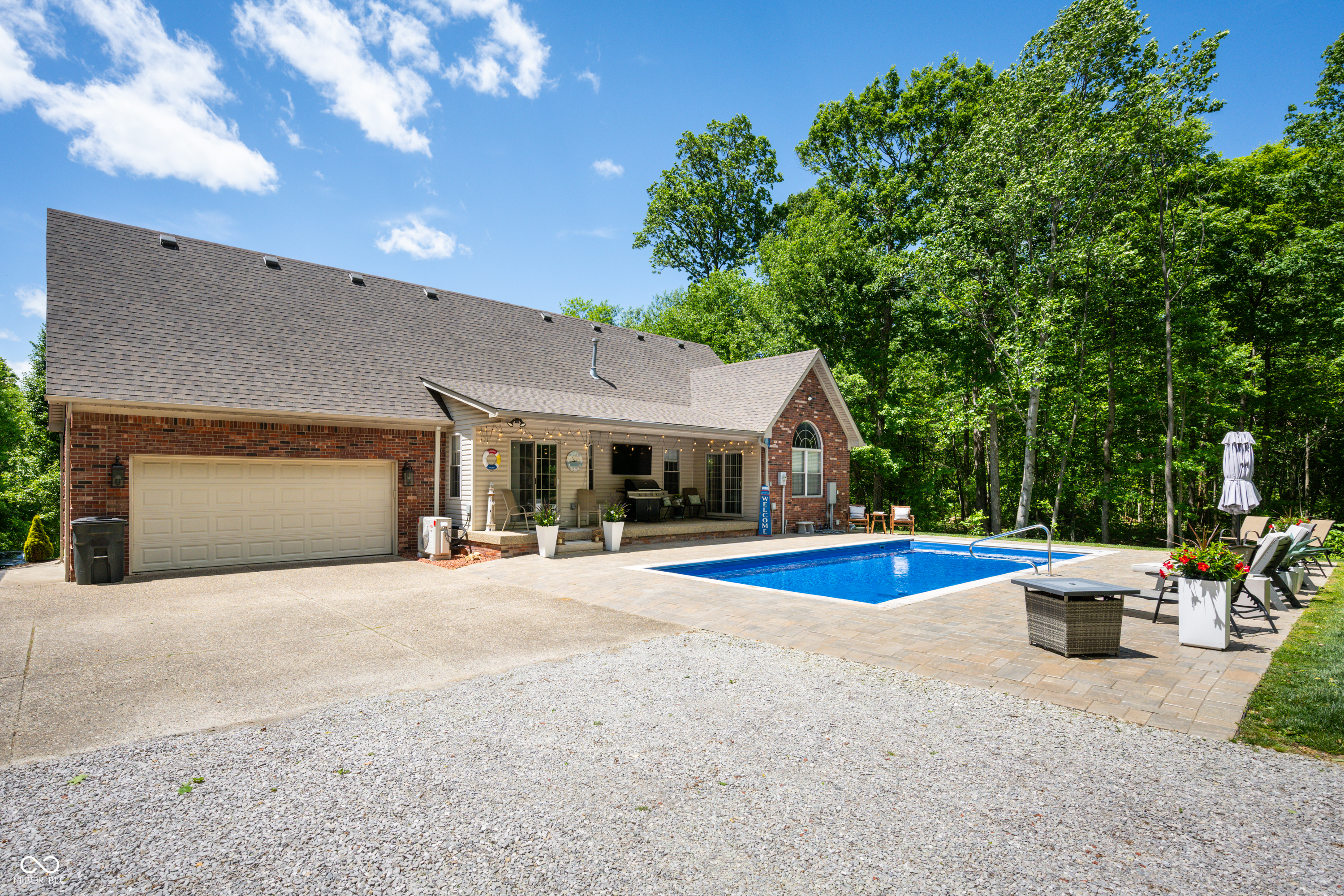 128 Walts Road Georgetown, IN 47122 - Photo 3 of 80