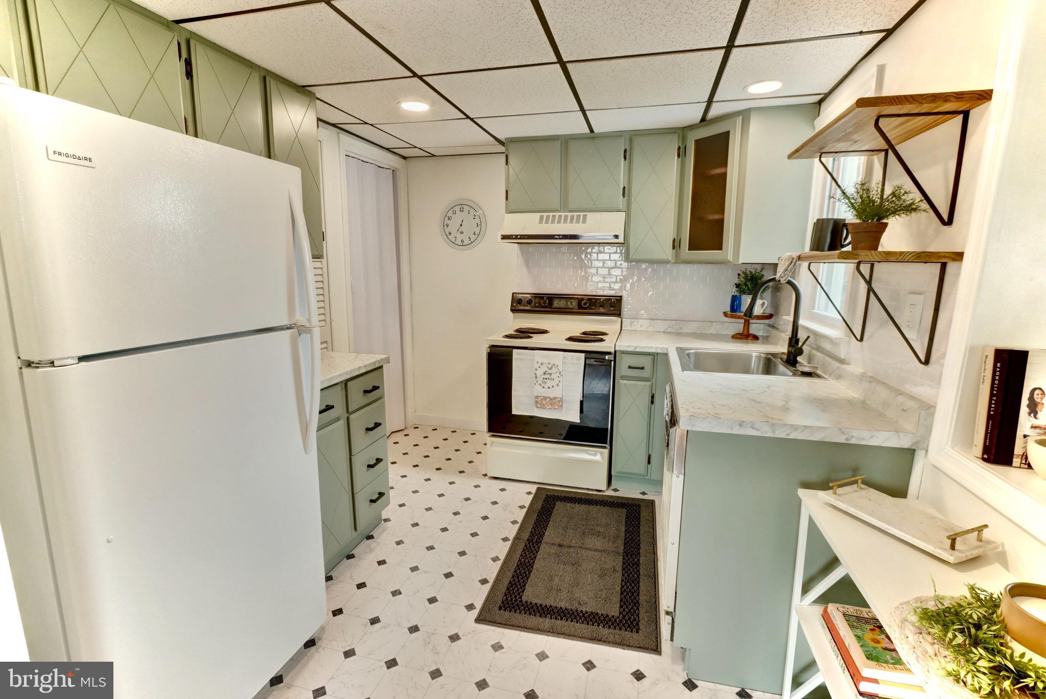 125 Wilhelm Road Harrisburg, PA 17111 - Photo 8 of 25 Gallery Image 8