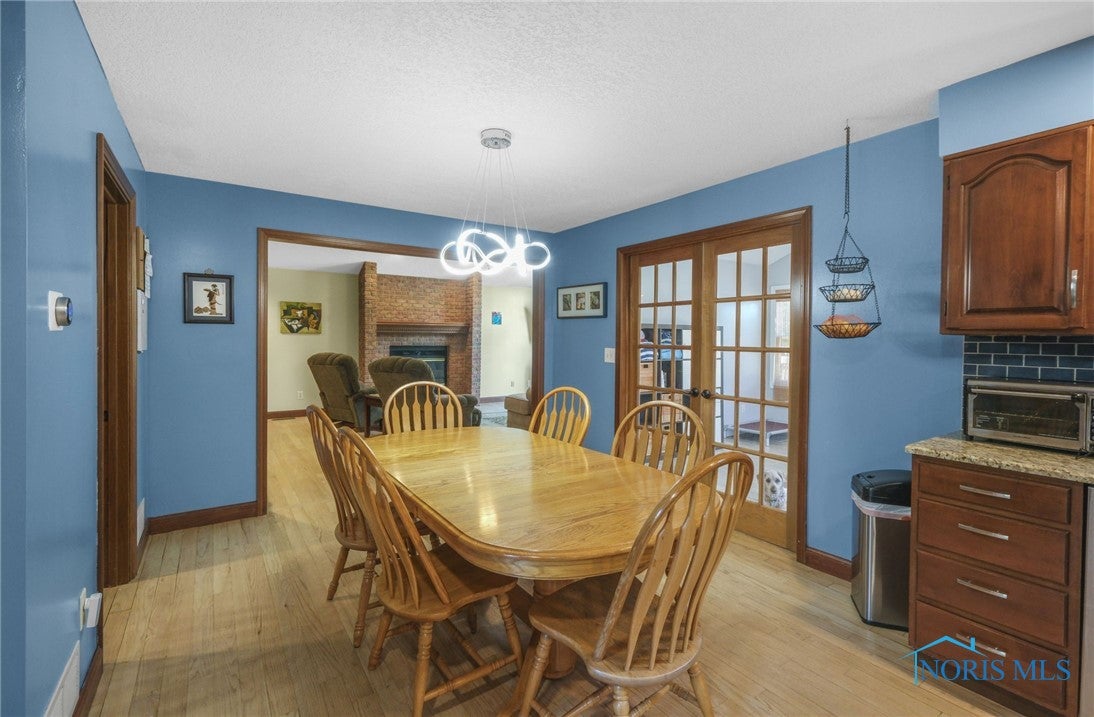 401 Fox Run Road Findlay, OH 45840 - Photo 13 of 48 Dining