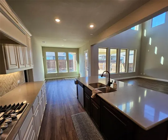 $4,500 | 810 Elm Park Drive, Prosper, TX 75078