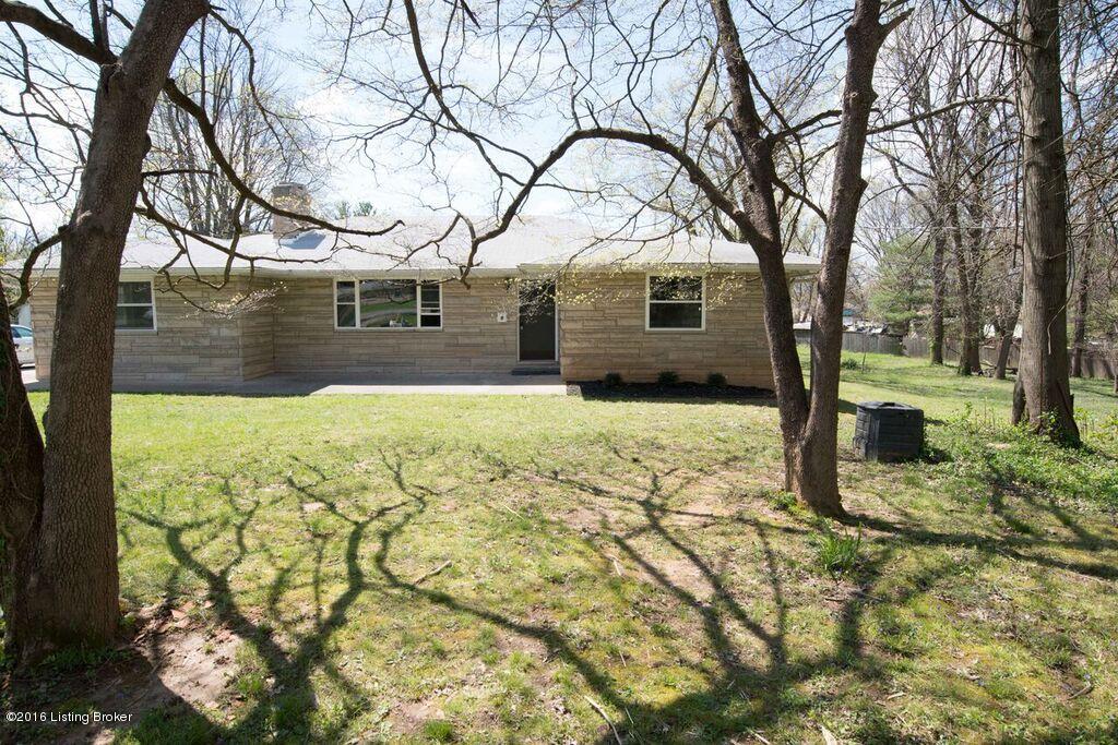642 Country Club Road Louisville, KY 40206 - Photo 2 of 24 image