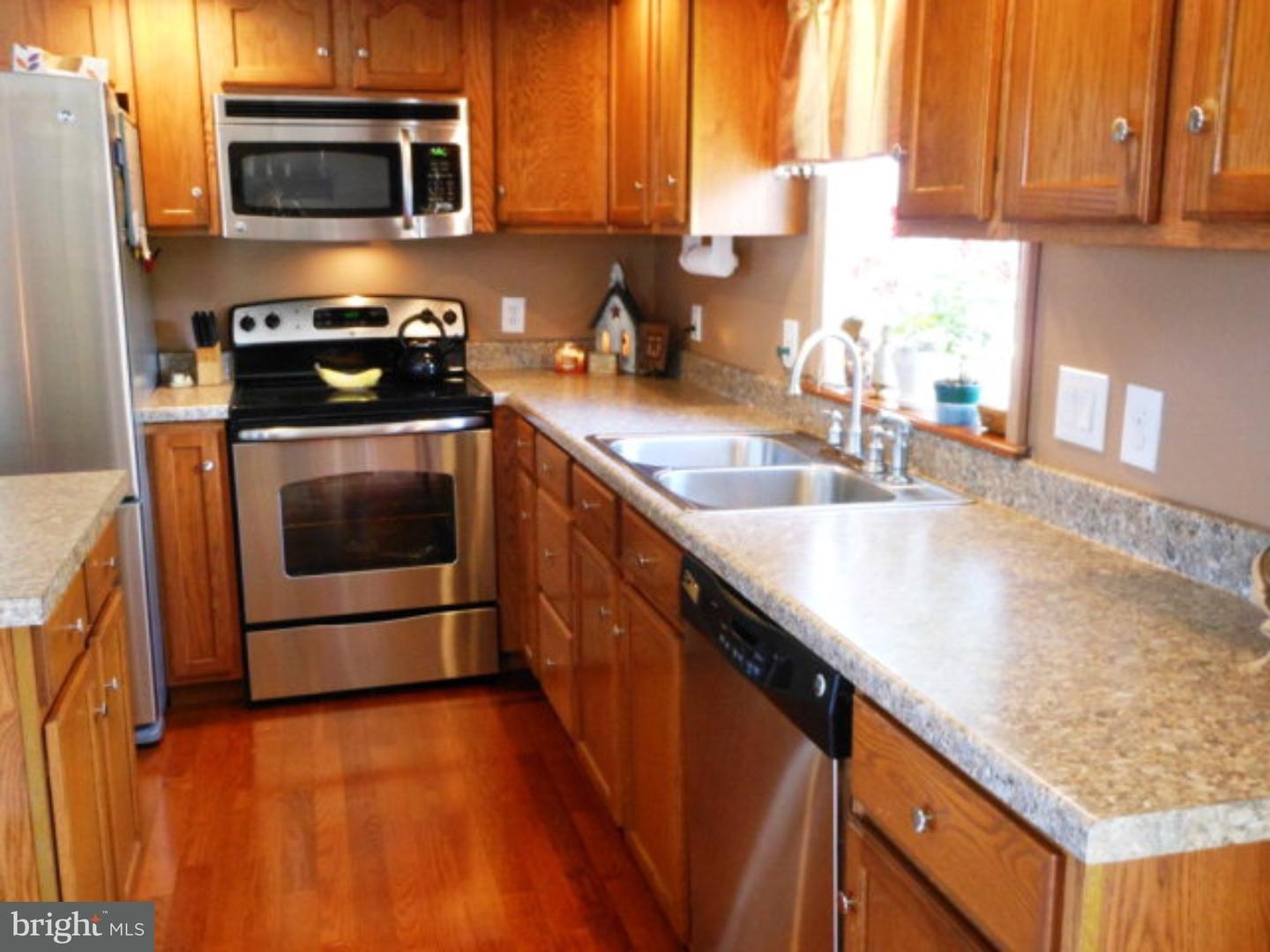93 Louck Road Pine Grove, PA 17963 - Photo 11 of 25 Kitchen