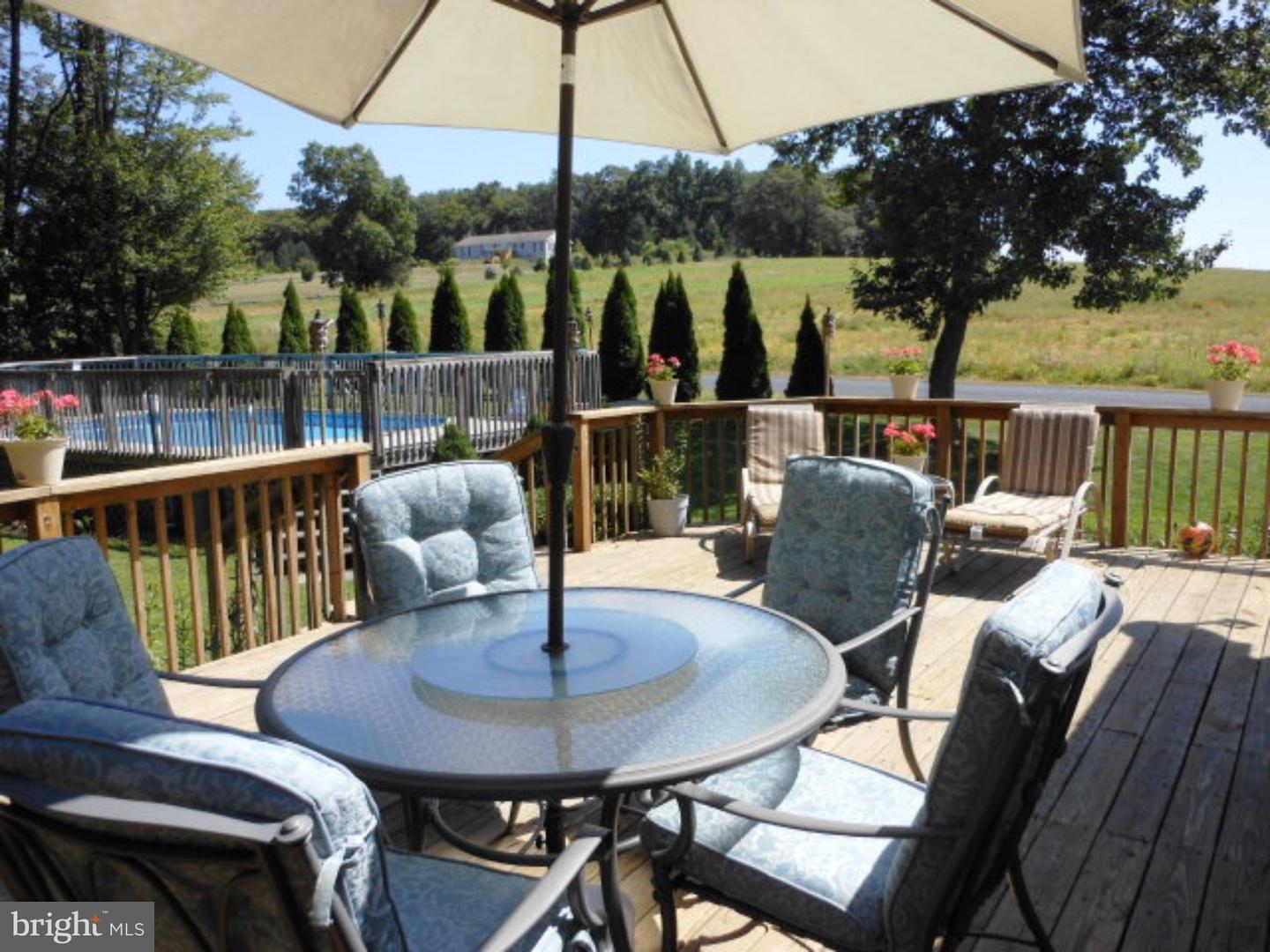 93 Louck Road Pine Grove, PA 17963 - Photo 21 of 25 Deck