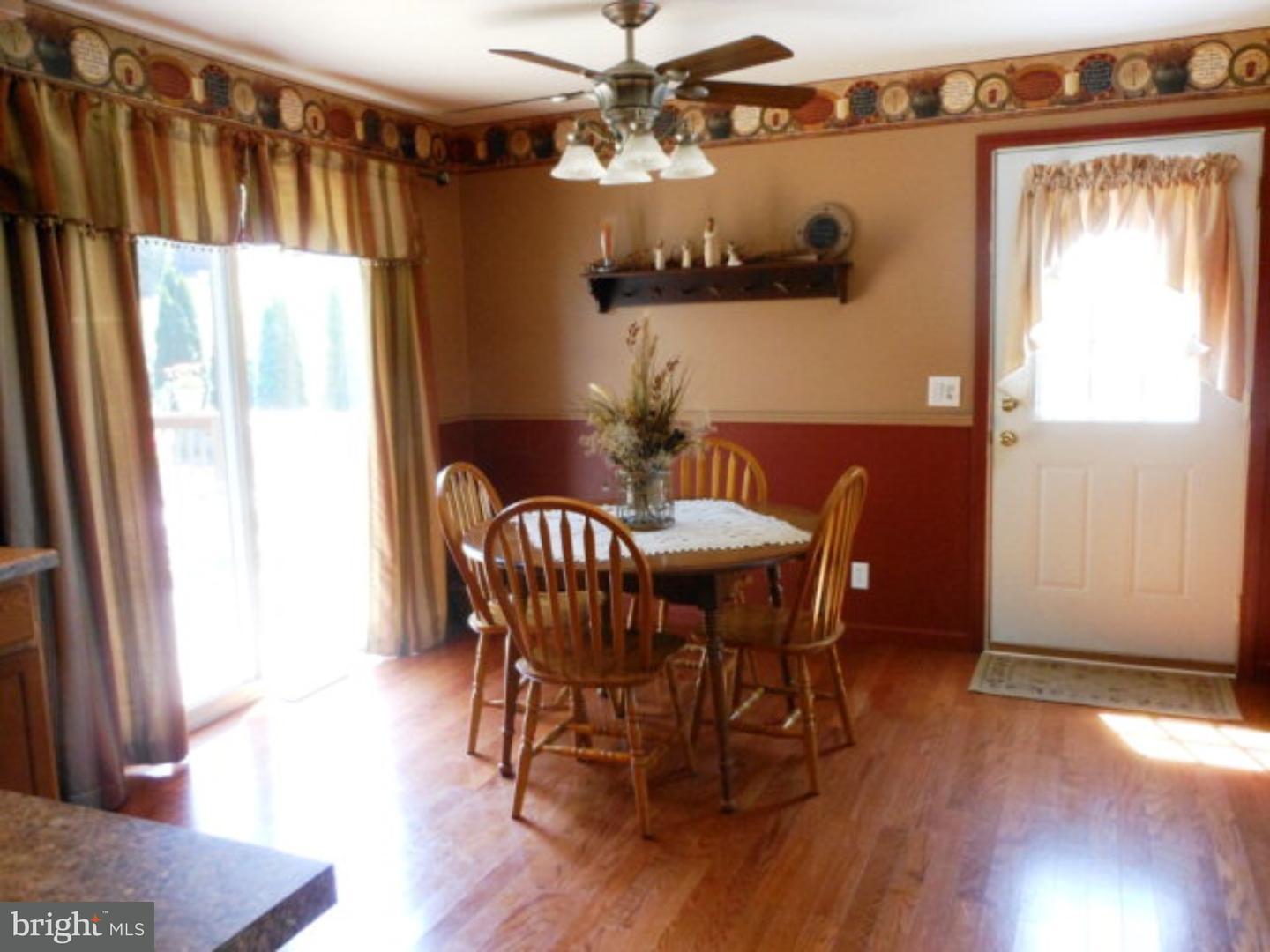 93 Louck Road Pine Grove, PA 17963 - Photo 8 of 25 Dining Room