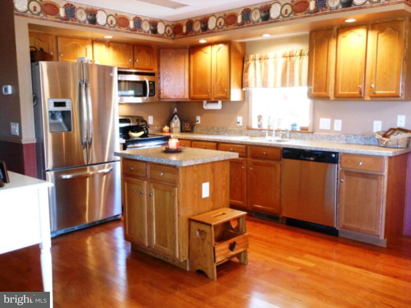 93 Louck Road Pine Grove, PA 17963 - Photo 10 of 25 Kitchen