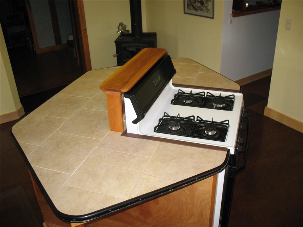 439 South Lubec Road Lubec, ME 04652 - Photo 2 of 18 Kitchen