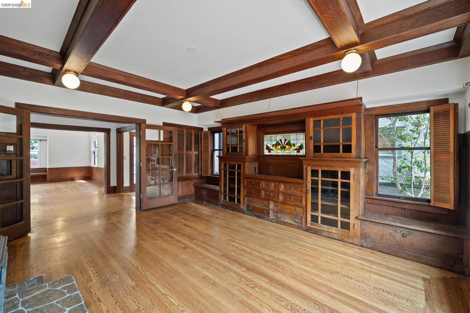 2714 Woolsey Street Berkeley, CA 94705 - Photo 4 of 46