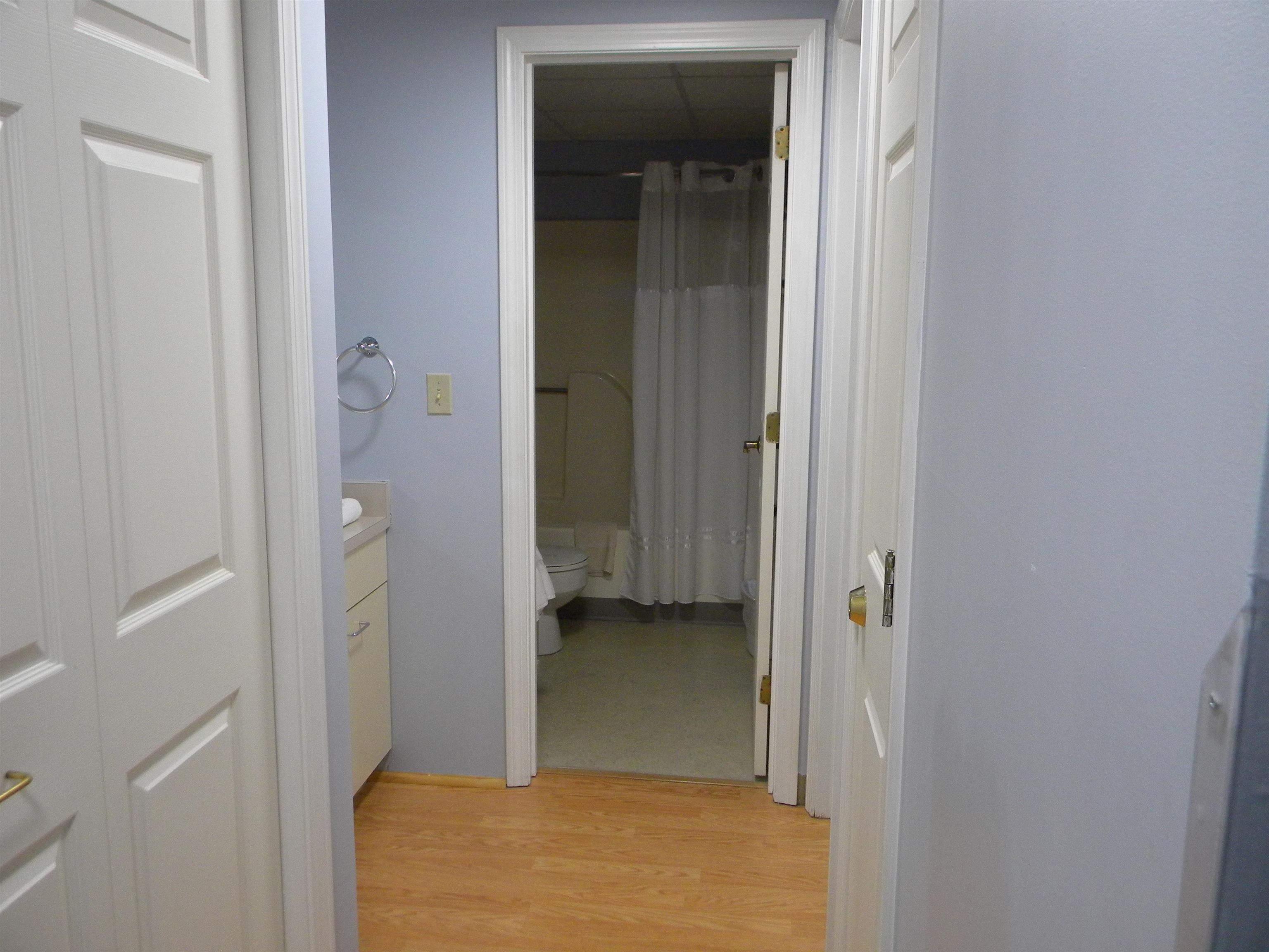 28 Packard's Road, Unit 507 Waterville Valley, NH 03215 - Photo 14 of 26