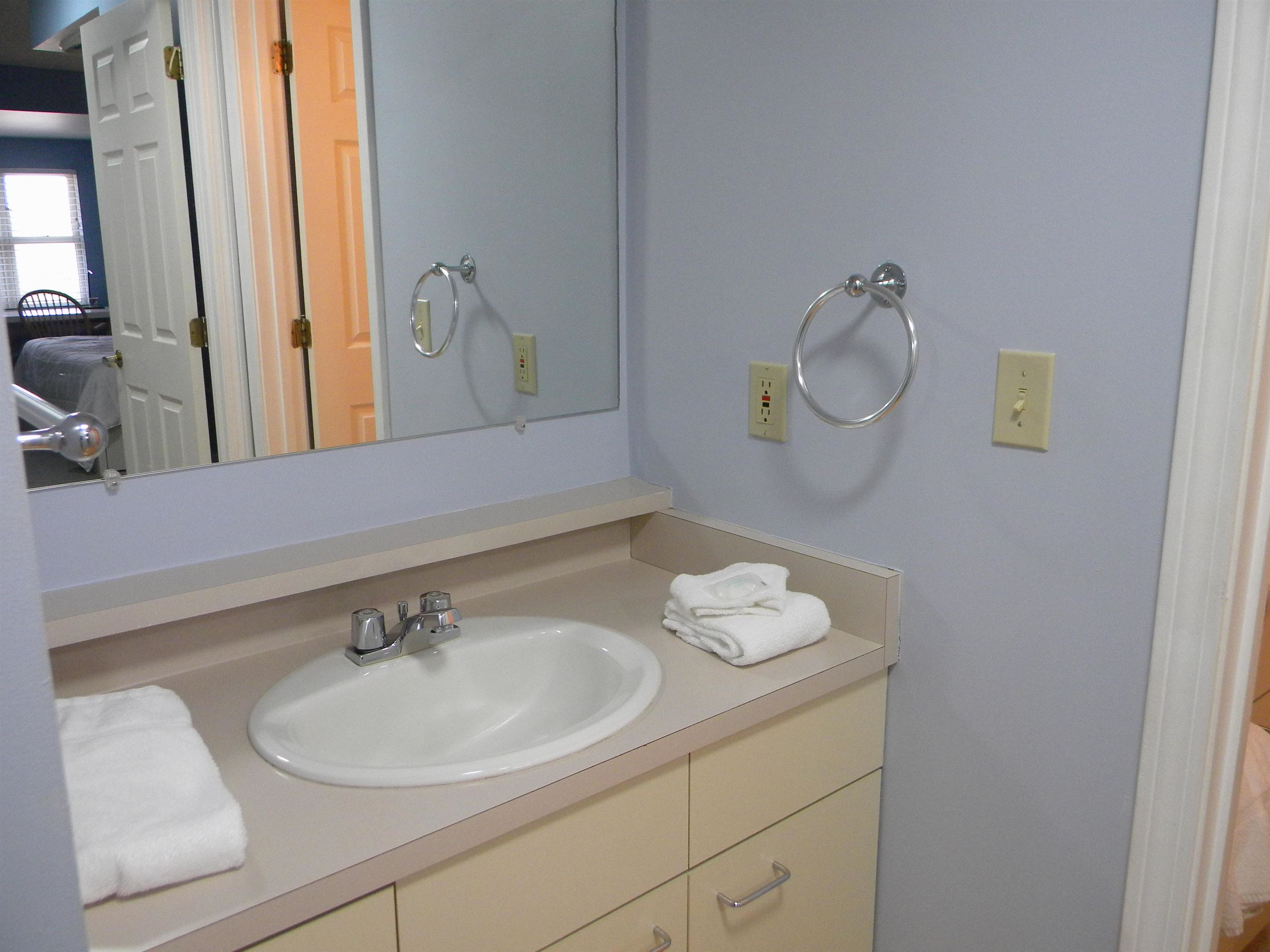 28 Packard's Road, Unit 507 Waterville Valley, NH 03215 - Photo 17 of 26