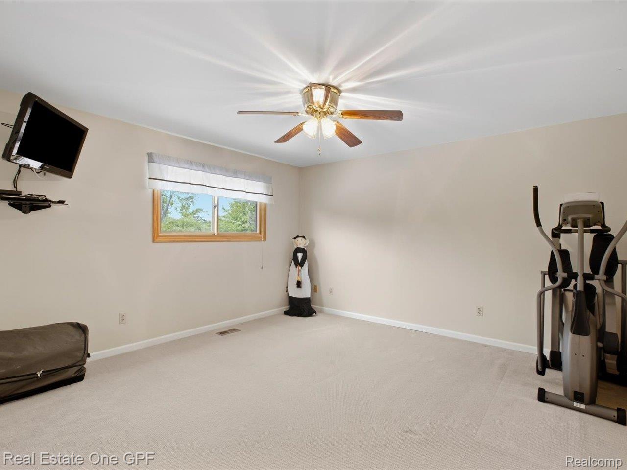 1715 River Road, Unit 21 St. Clair, MI 48079 - Photo 33 of 51 33-1715 River Rd -19.jpg