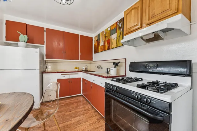 $799,000 | 2109 Lincoln Avenue, Alameda, CA 94501