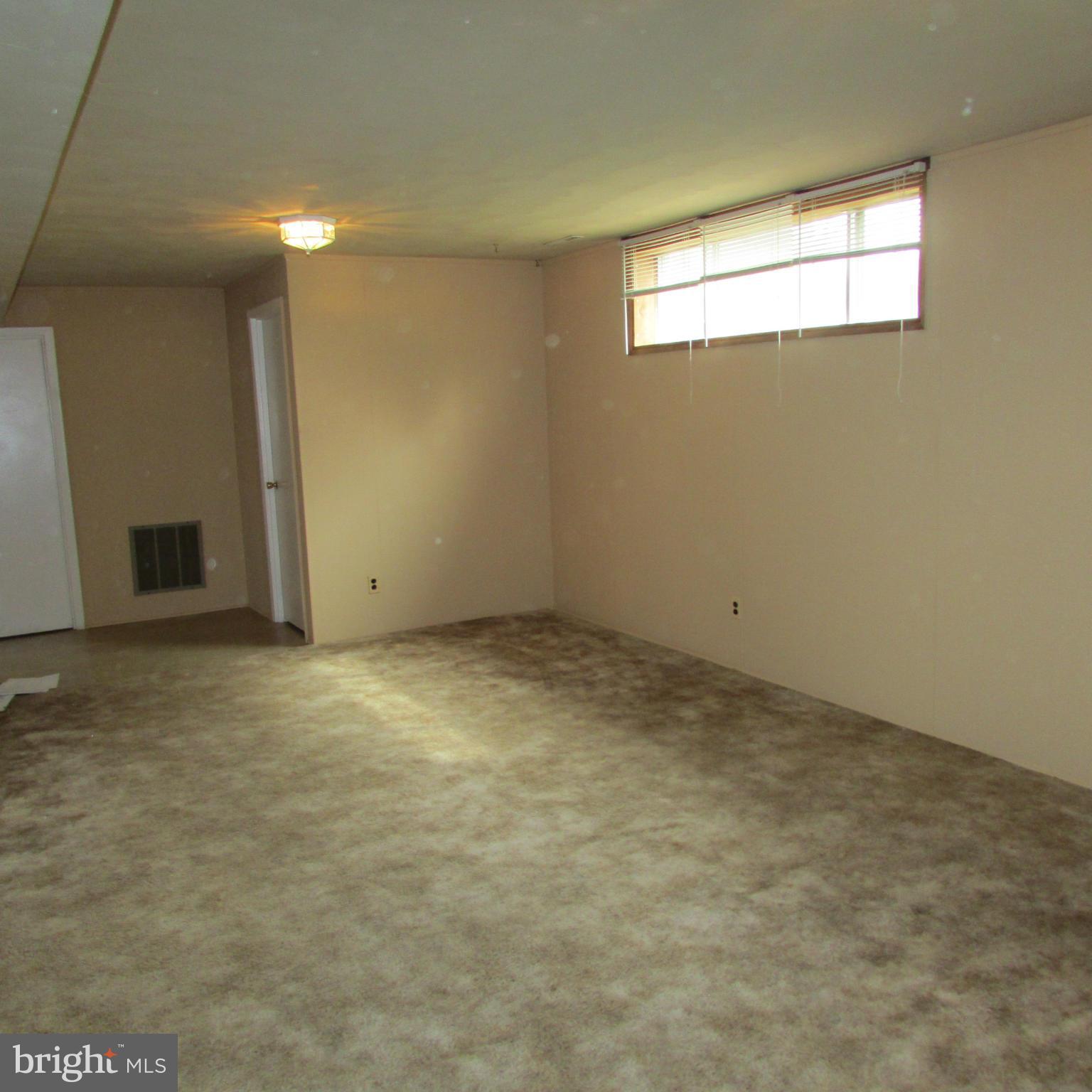 3815 Offutt Road Randallstown, MD 21133 - Photo 21 of 23 Family Room