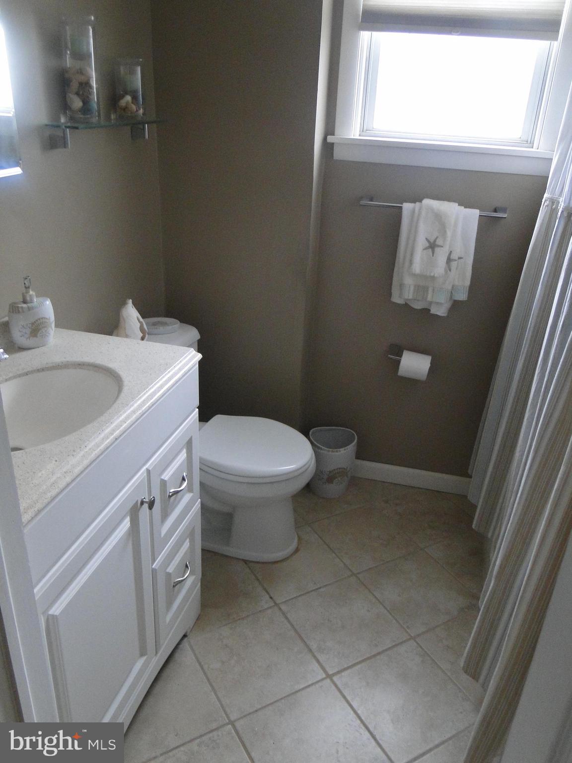 2126 Ripley Street Philadelphia, PA 19152 - Photo 20 of 38 Gallery Image 20