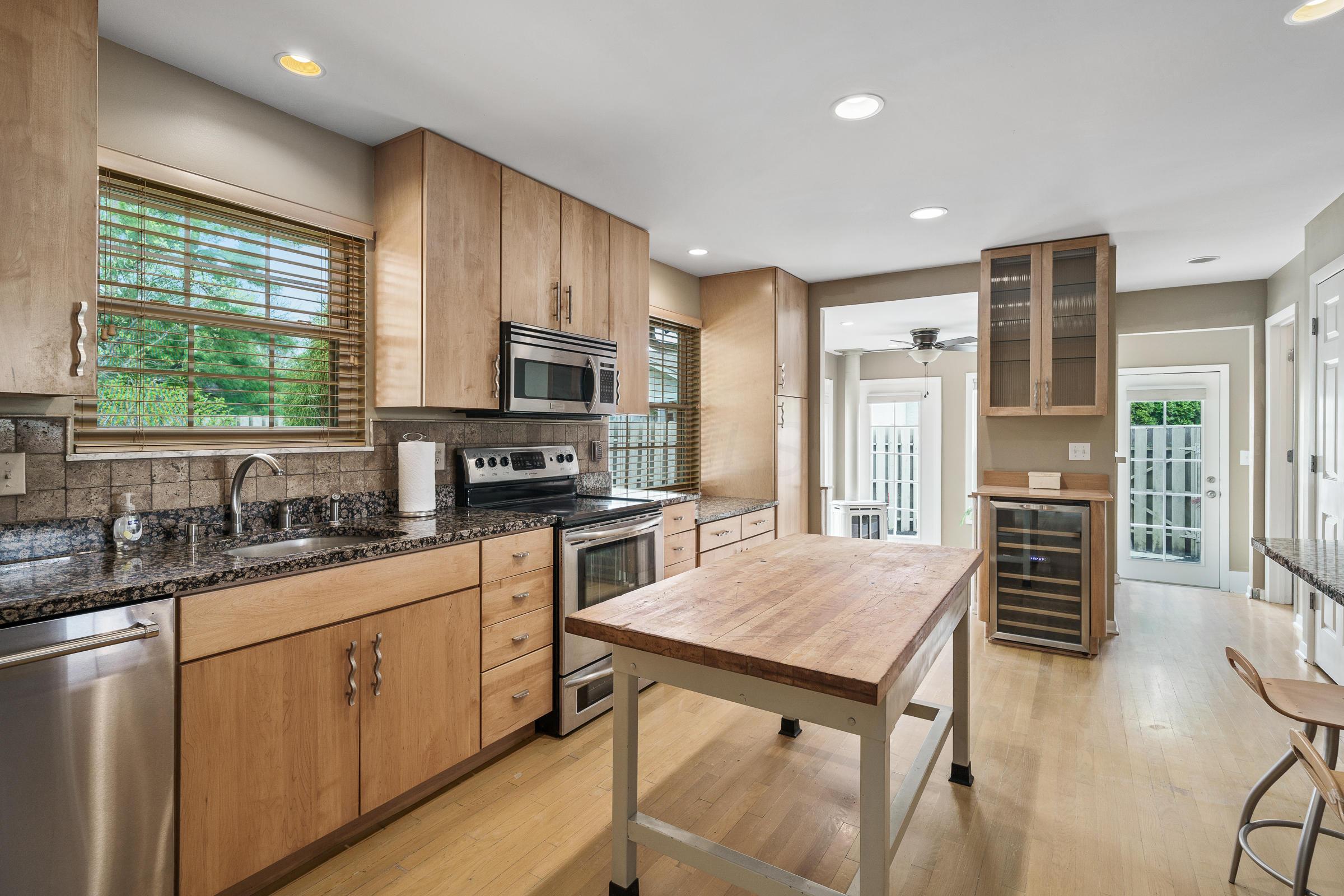 5825 Rocky Rill Road Columbus, OH 43235 - Photo 7 of 33 Gallery Image 7