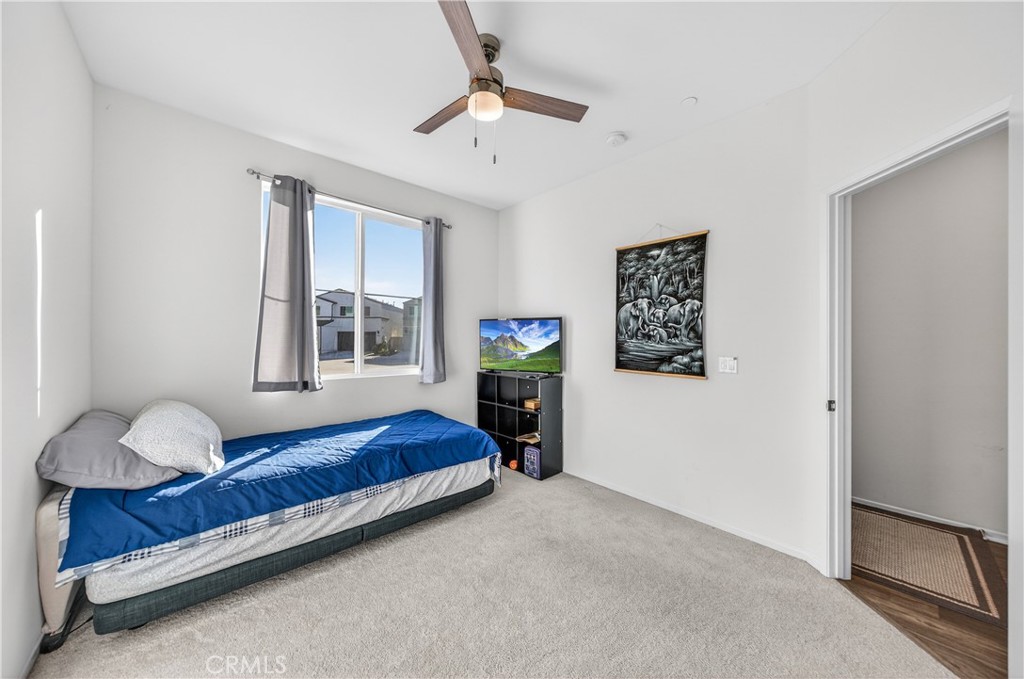 220 Hass Lane Fallbrook, CA 92028 - Photo 17 of 60