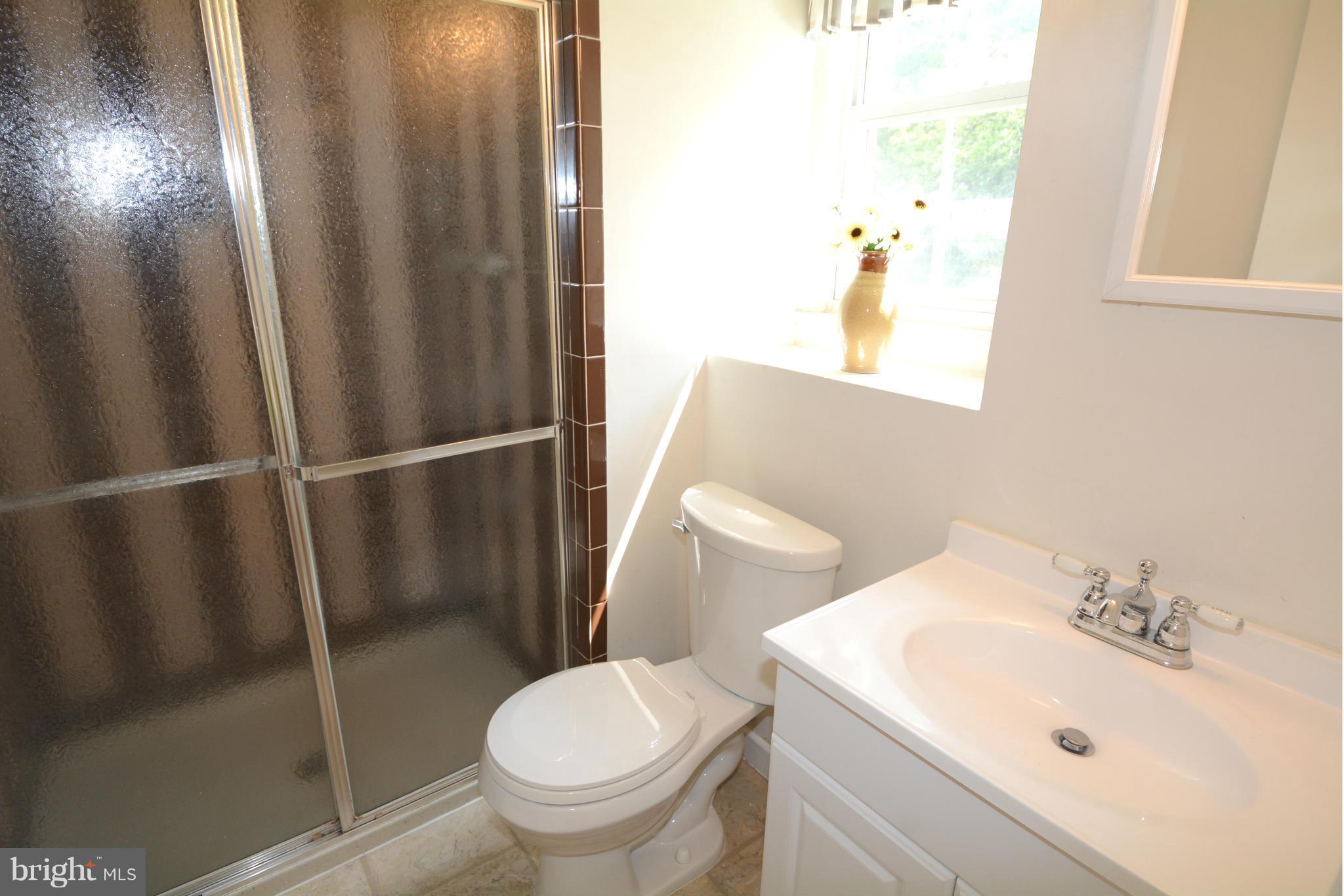 16015 Jerald Road Laurel, MD 20707 - Photo 17 of 30 Bath (Master)