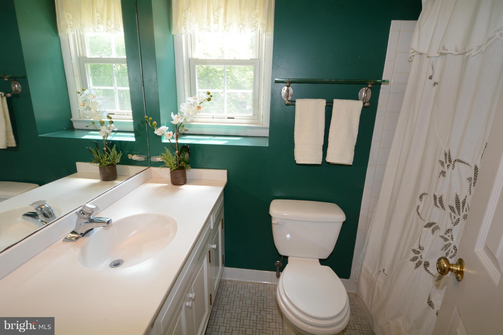 16015 Jerald Road Laurel, MD 20707 - Photo 21 of 30 Bath
