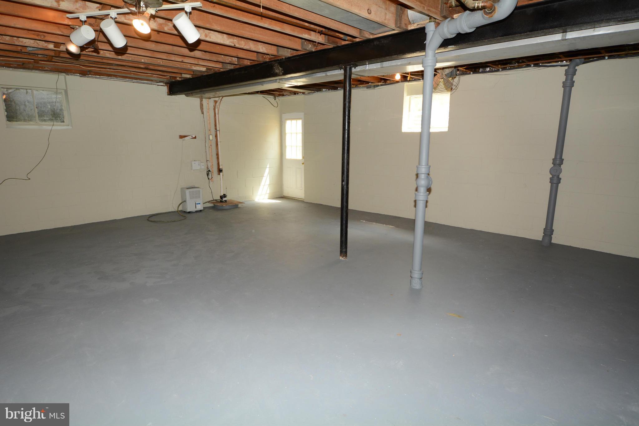 16015 Jerald Road Laurel, MD 20707 - Photo 22 of 30 Basement