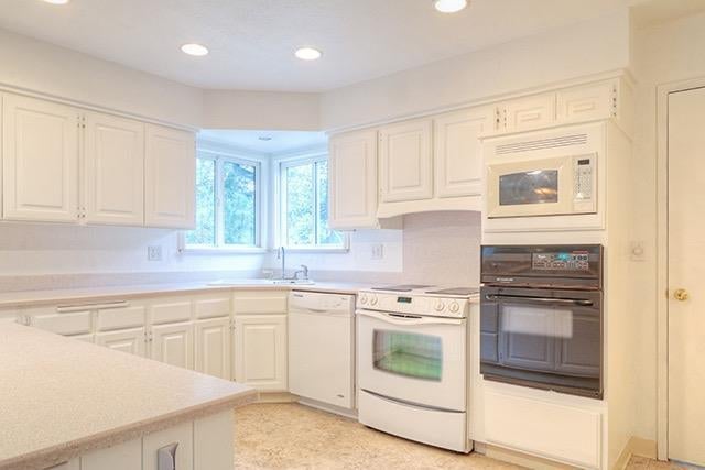 726 Espey Road Grants Pass, OR 97527 - Photo 5 of 19 Additional Photo