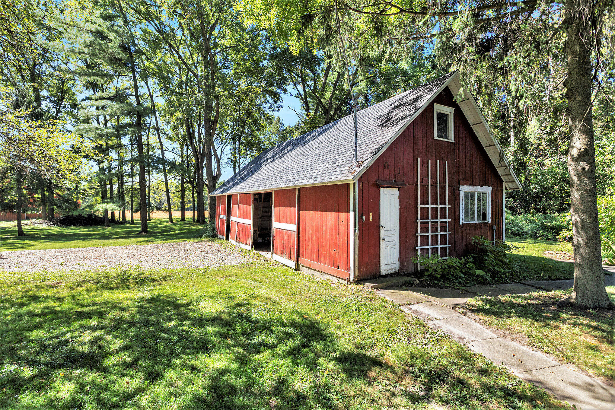 5765 Moore Road Tekonsha, MI 49092 - Photo 3 of 55 004_5765_moore_rd_tekonsha_mi_49092-1
