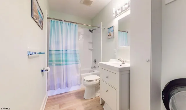 $639,000 | 4380 West Avenue, Unit 4380, Ocean City, NJ 08226