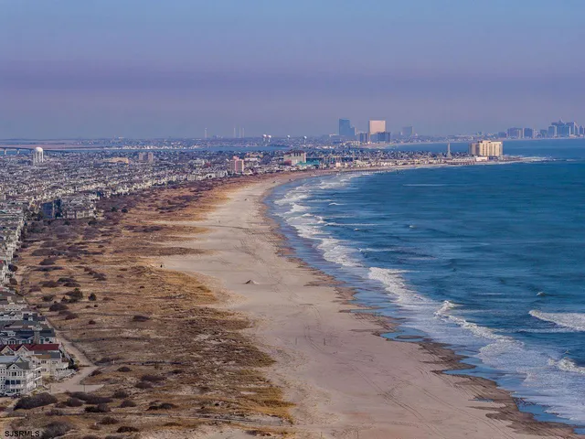 $639,000 | 4380 West Avenue, Unit 4380, Ocean City, NJ 08226