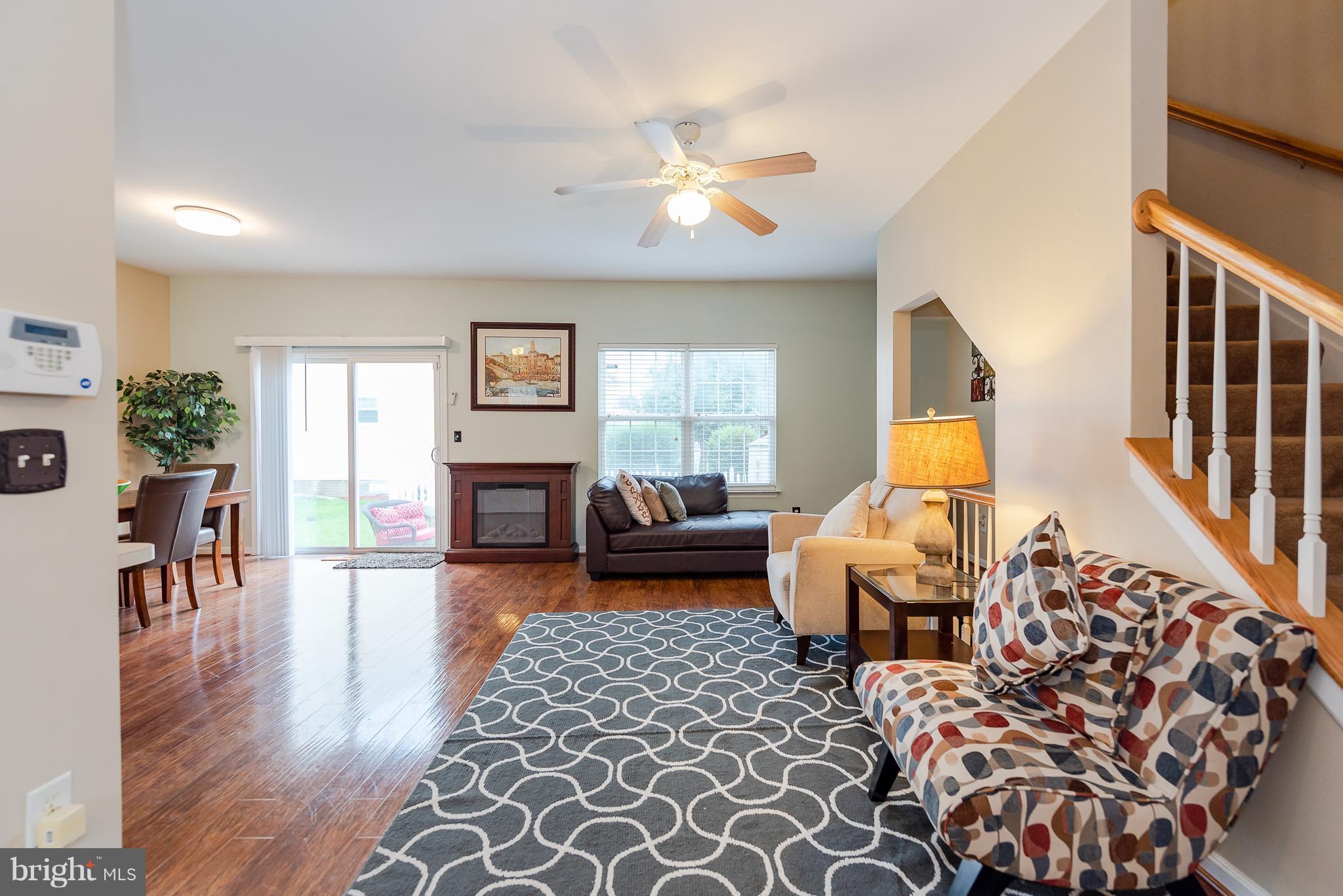 8153 Telegraph Road Severn, MD 21144 - Photo 3 of 26 Living Room