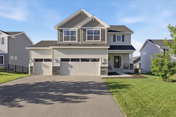 $520,000 | 1486 Oak Rdg Street, Hanover, MN 55341