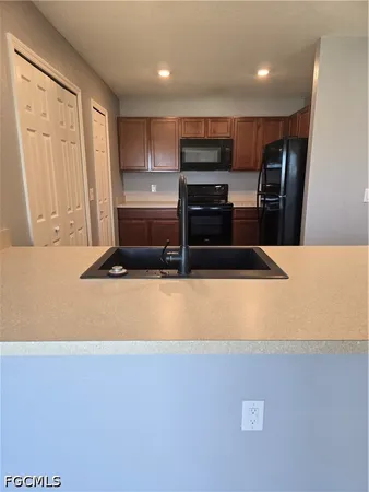 $2,000 | 2122 Northeast 13th Place, Cape Coral, FL 33909