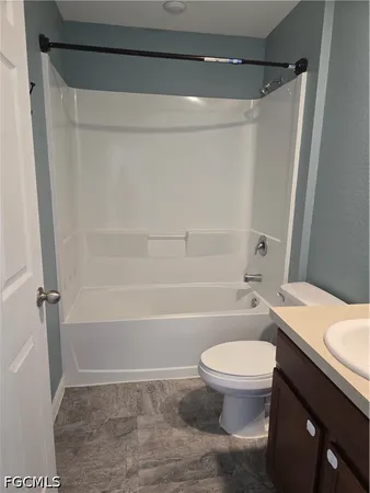 $2,000 | 2122 Northeast 13th Place, Cape Coral, FL 33909