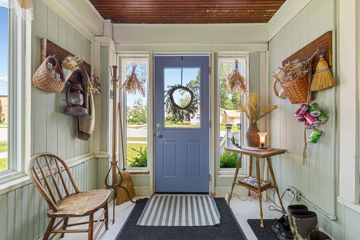 701 3rd Street West Northfield, MN 55057 - Photo 13 of 51