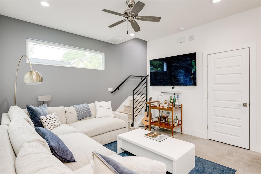 1404 East 2nd Street, Unit 2 Austin, TX 78702 - Photo 13 of 33