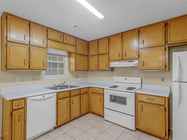 $199,900 | 95 Rosewood Drive, McDonough, GA 30253