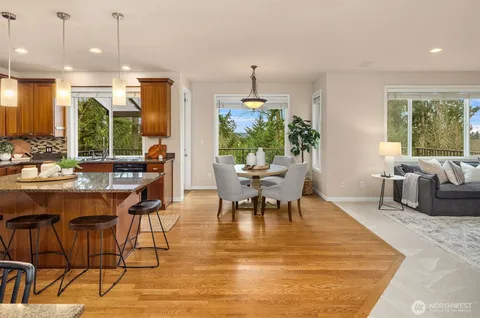 $2,395,000 | 111 210th Place Northeast, Sammamish, WA 98074