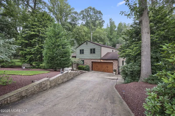 $1,199,999 | 72 Fox Chase Court, Freehold, NJ 07728