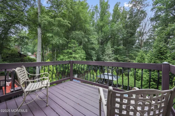 $1,199,999 | 72 Fox Chase Court, Freehold, NJ 07728