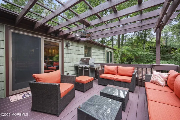 $1,199,999 | 72 Fox Chase Court, Freehold, NJ 07728