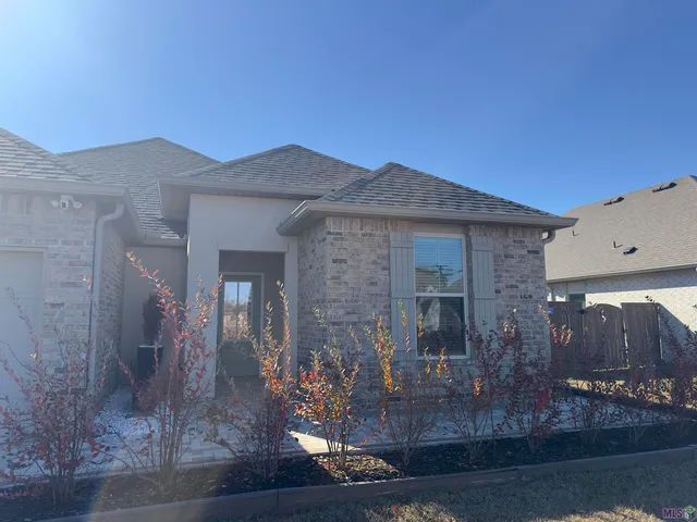 $2,000 | 24014 Conservation Way Avenue, Ponchatoula, LA 70454