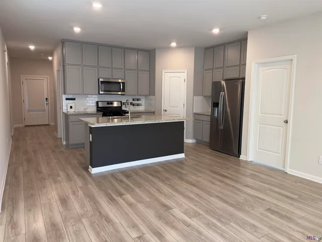 $2,000 | 24014 Conservation Way Avenue, Ponchatoula, LA 70454