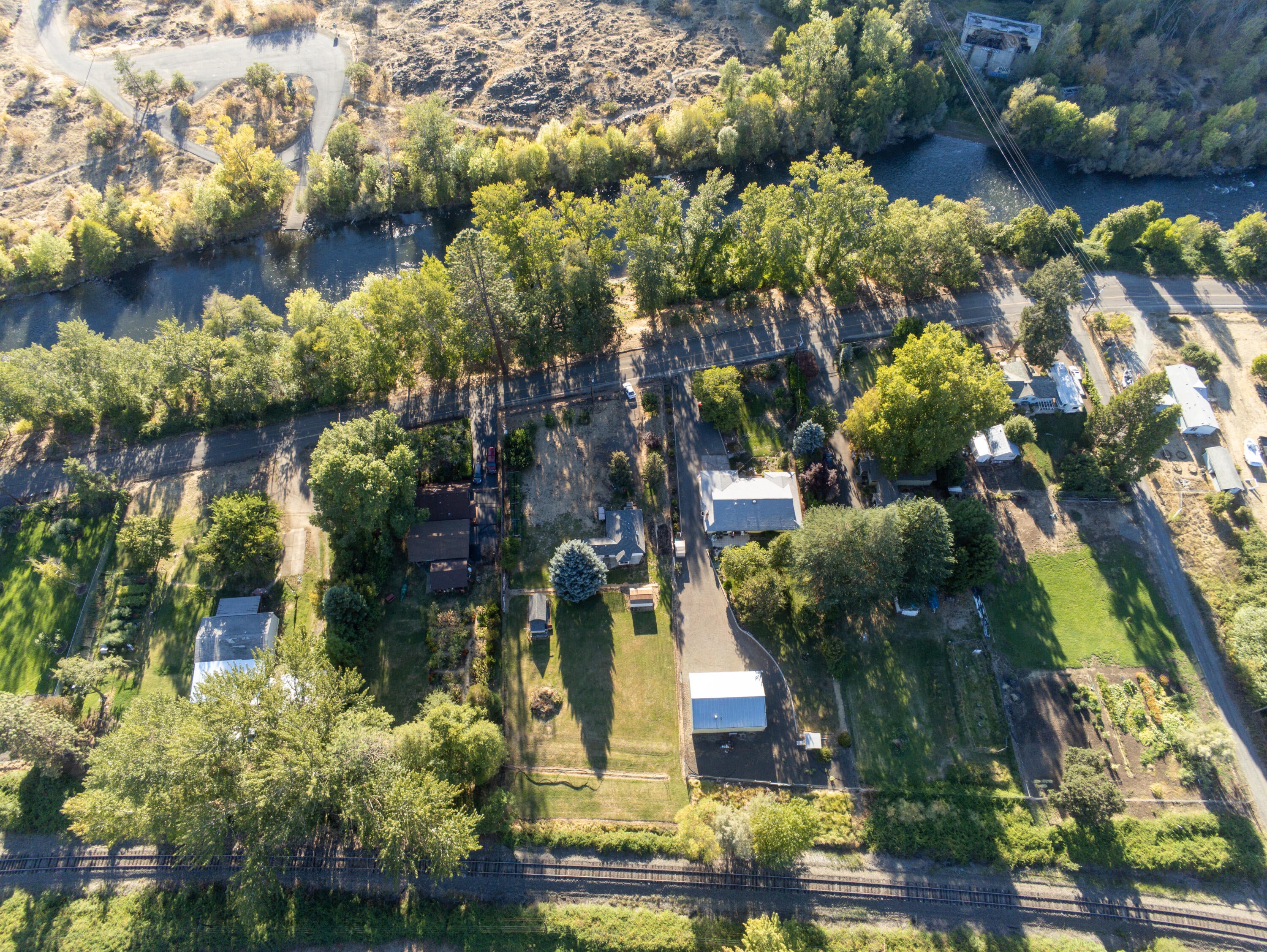 612 Upper River Road Gold Hill, OR 97525 - Photo 27 of 34 Aerial 1