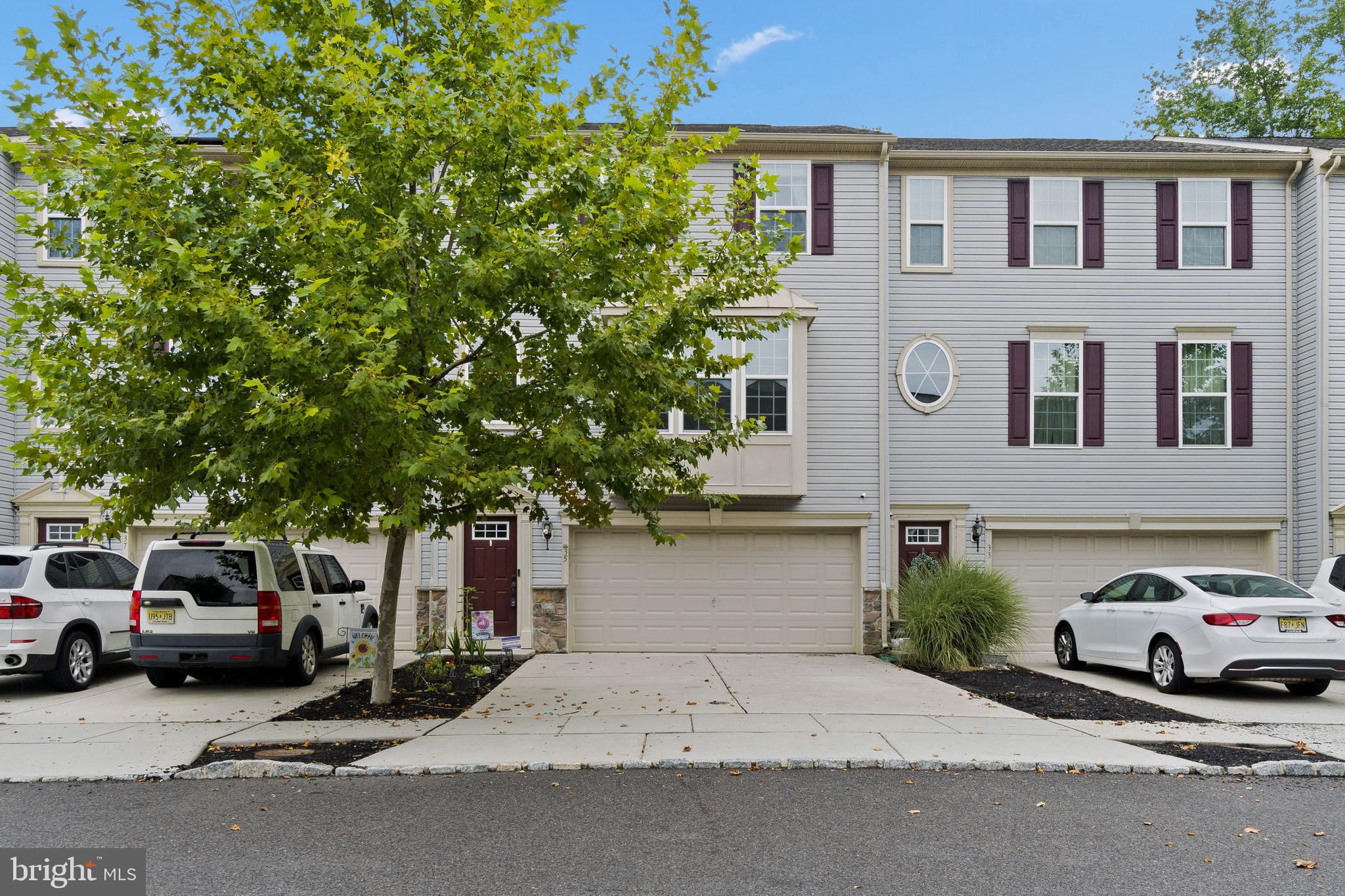 35 Wallace Road Mount Holly, NJ 08060 - Photo 2 of 38
